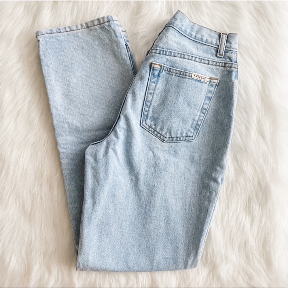 [arizona] vintage 90s light wash mom jean